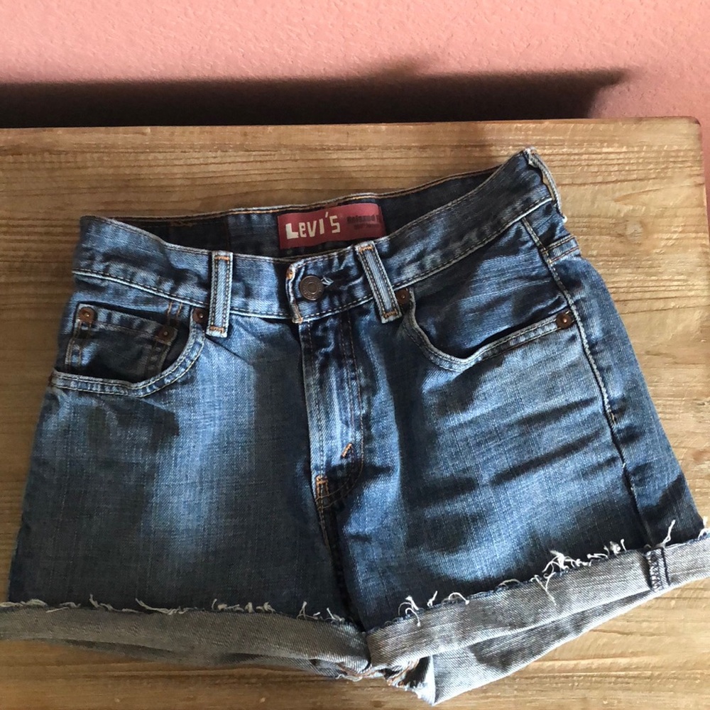Vintage Levi’s 550 Jean Shorts